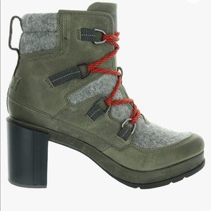 Sorel Blake Lace Booties